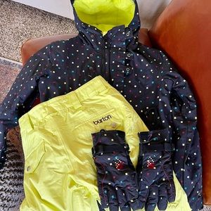 Burton SET: Jacket + Pants + Gloves!